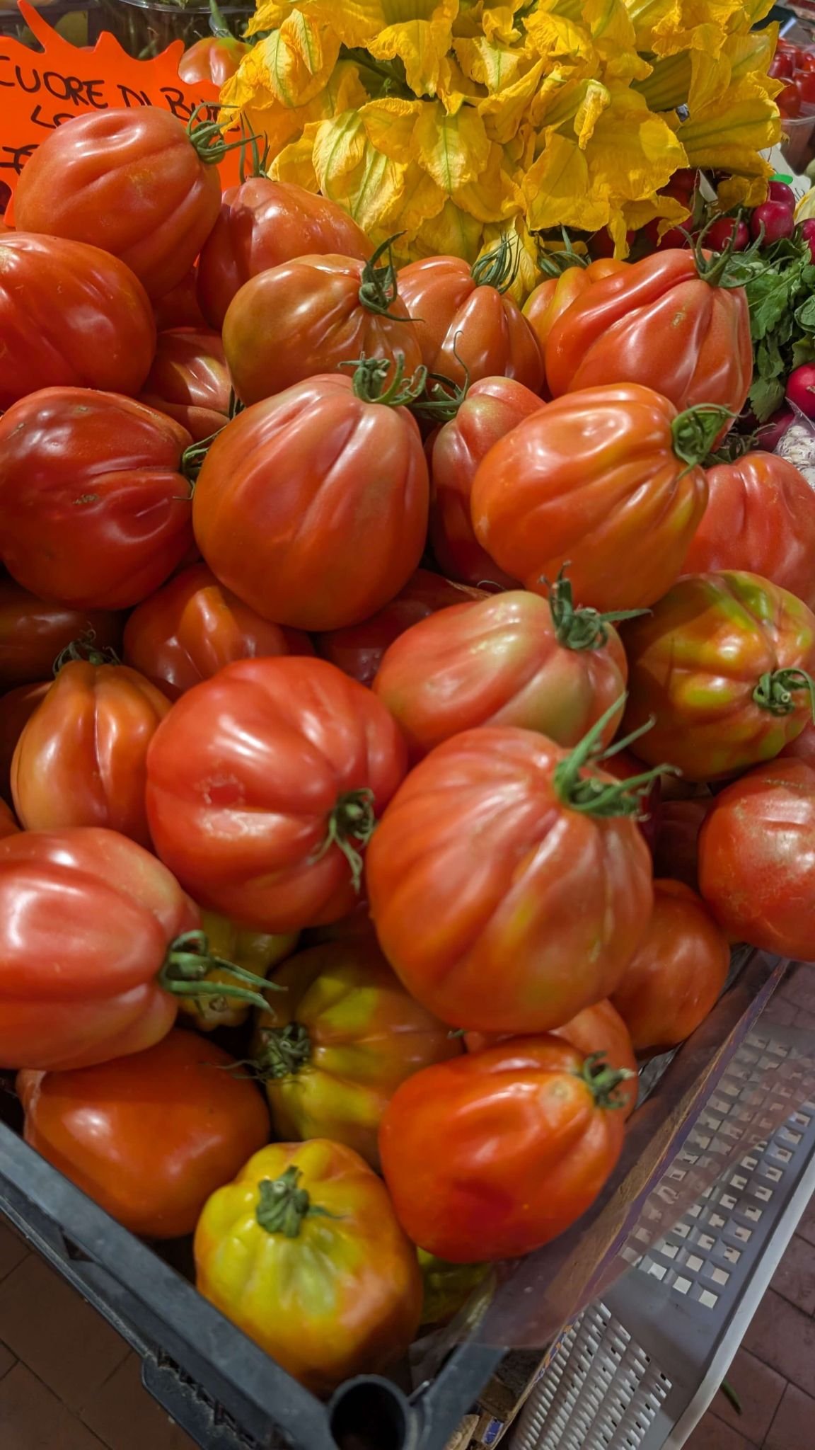 Best Time to Visit Nice, France - Fresh fruits and veggies if you go during the right time